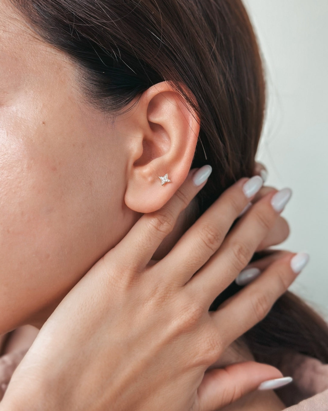 Cercei piercing labret din aur galben Shining Star - Zirconiu - Indira