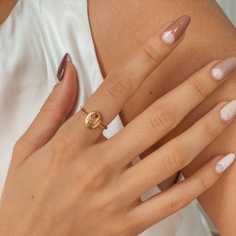 Bague en argent Birth Flower Golden - Holly de décembre - Indira