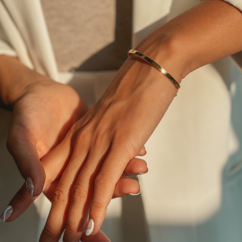 Minimal Golden Silver Bracelet - Indira