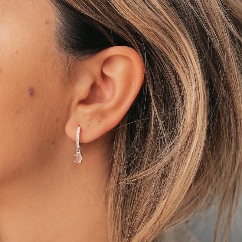 Boucles d'oreilles Huggies en argent - Quartz Rose - Indira