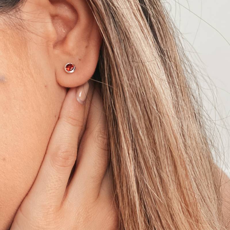 Cercei din argint Birthstone January - Granat - Indira