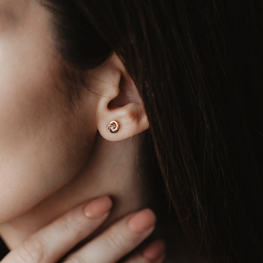 Eternal Knot gold earrings